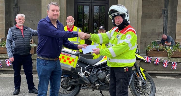 Welsh Motoring Writers donate to Blood Bikes
