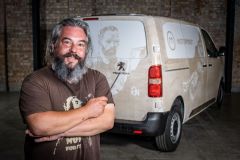 Van Gogh Motorpoint partners with artist Ruddy Muddy to recreate a commercial vehicle masterpiece