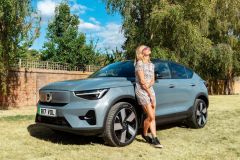 Volvo Car UK partners with broadcaster and wellbeing pioneer Fearne Cotton
