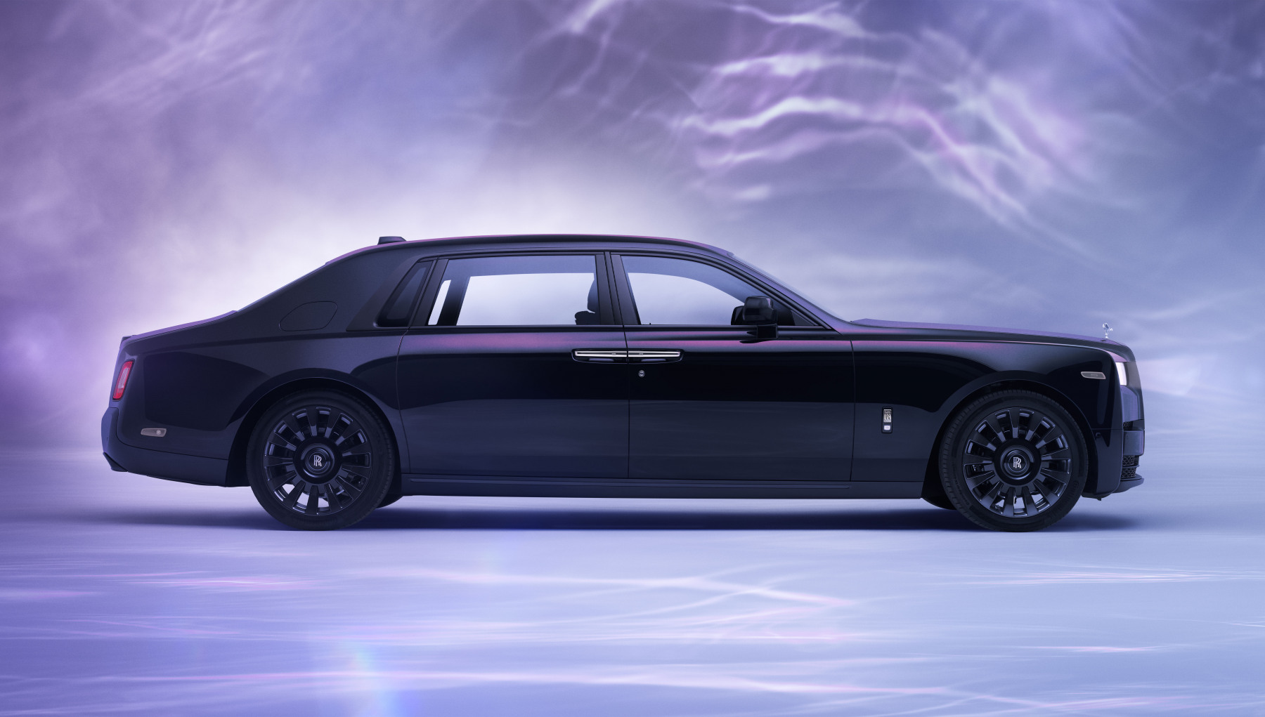 Rolls-Royce-Phantom-Syntopia-3