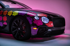 Bentley debuts memorabilia on four wheels – Car inspired by Sager Legacy collects autographs, auction to benefit Cancer Research