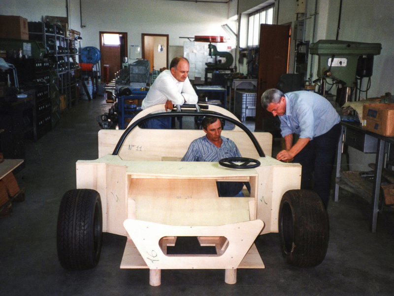The first wooden seating buck of the 035 Project, which would later become the Bugatti EB110, used to verify ergonomics in the proposed engineering package, prior to the construction of the first aluminium honeycomb prototype chassis